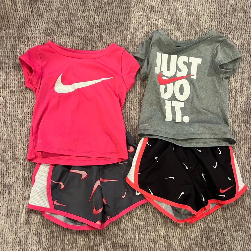 2T Nike' T-Shirt and Shorts Set - Pink and Gray